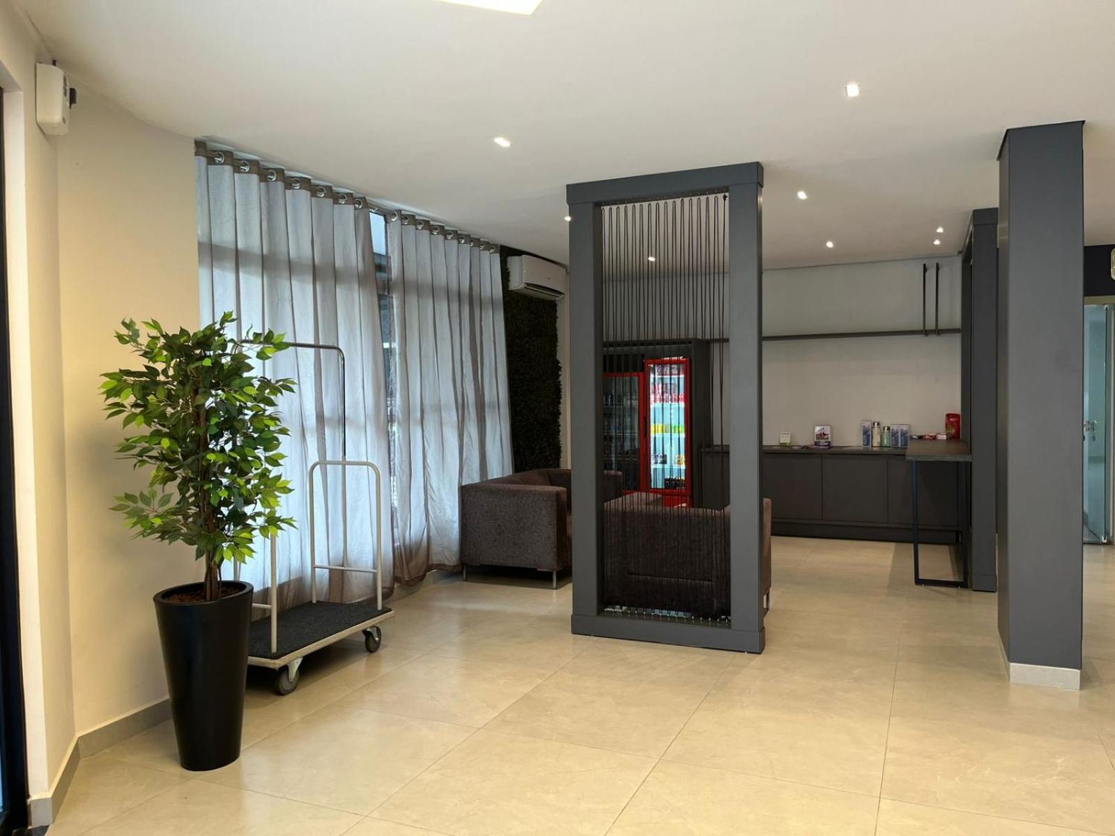 Moura Palace Hotel Фос ду Игуасу Екстериор снимка